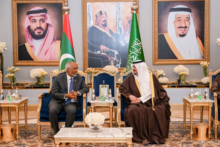 President Dr. Muizzu arrives in Saudi Arabia for Joint Arab-Islamic Summit