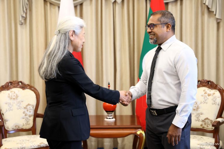 Maldives Foreign Minister Thanks Japan Envoy for Contribution to Boosting Ties